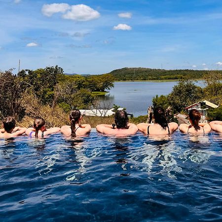 Sundown Lake Hotel & Spa Хабарана Экстерьер фото
