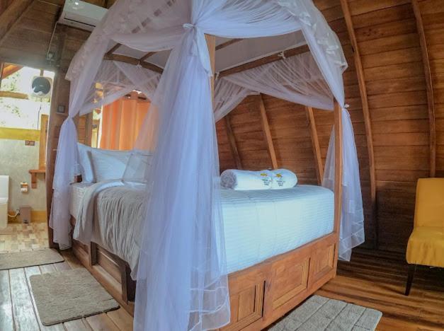 Sundown Lake Hotel & Spa Хабарана Экстерьер фото