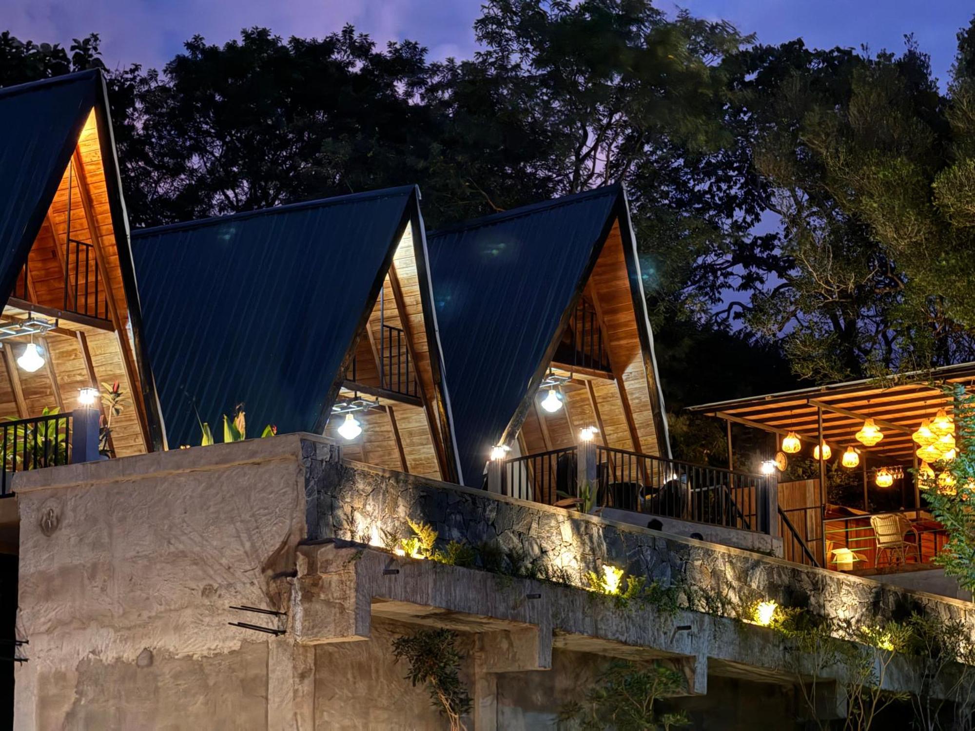 Sundown Lake Hotel & Spa Хабарана Экстерьер фото